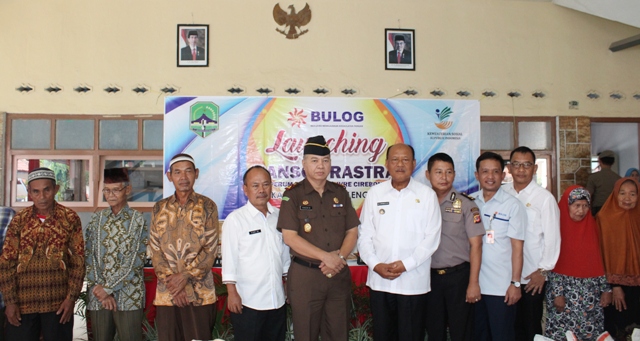 Bupati Hadiri Launching Bantuan Sosial Beras Sejahtera Tingkat Kabupaten Majalengka Tahun 2018