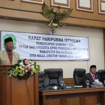 Bupati Hadiri Rapat Paripurna Istimewa Pengganti Antarwaktu Ketua dan Anggota DPRD