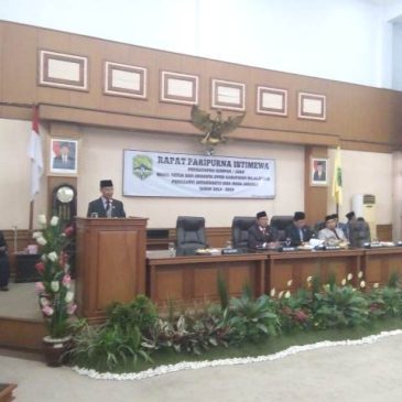 Plt Bupati Majalengka Hadiri Rapat Paripurna Istimewa Pengganti Antarwaktu Wakil Ketua dan Anggota DPRD