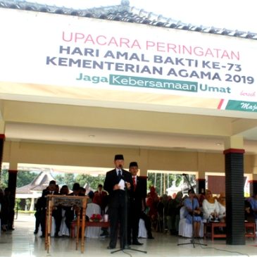 Bupati Pimpin Upacara Hari Amal Bhakti Kementerian Agama Ke-73 Tahun 2019