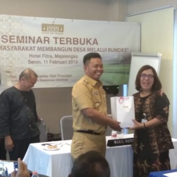 Wakil Bupati Buka Seminar Gerakan Masyarakat Membangun Desa