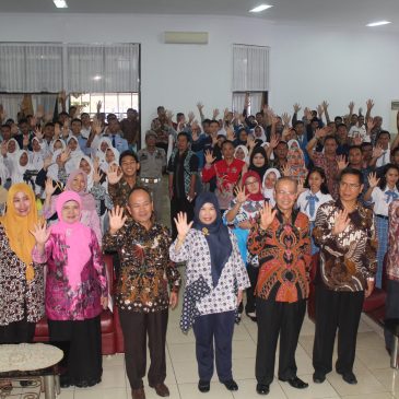 Bupati Majalengka Buka Sosialisasi Generasi Bersih dan Sehat