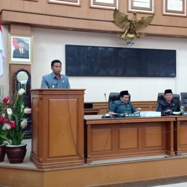 Wakil Bupati Hadiri Rapat Paripurna DPRD