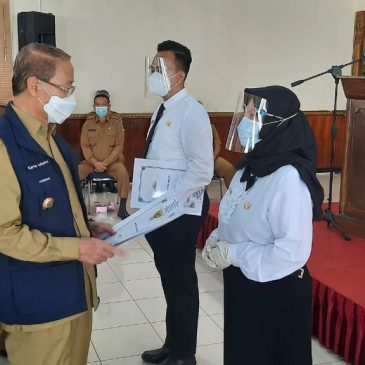 Bupati Serahkan 148 SK CPNS Formasi Tahun 2019 di Lingkungan Pemkab Majalengka