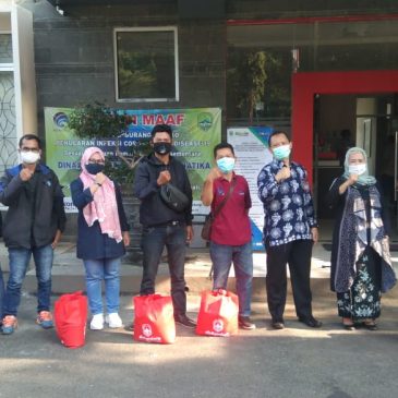 Pemkab Majalengka Berikan Sembako Bagi Jurnalis di Majalengka