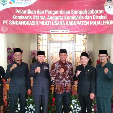 Bupati Lantik Jajaran Pejabat Perumda PT.  Sindangkasih Multi Usaha