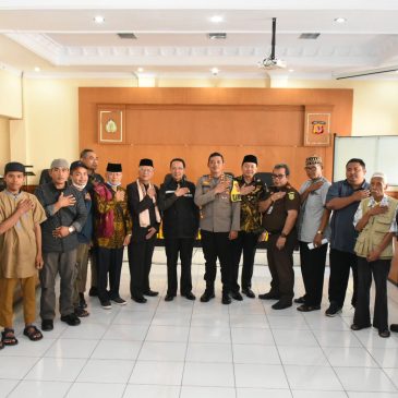 Bupati Hadiri, Deklarasi Kelompok Khilafatul Muslimin di Kab.Majalengka untuk Kembali ke NKRI