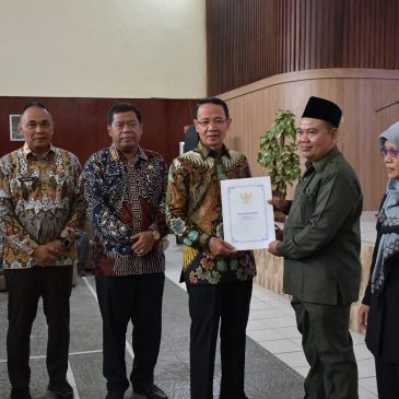 Lantik Kepala Sekolah Bupati minta Terapkan Lingkunga Sekolah yang Nyaman dan Inklusif