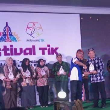 Diskominfo Kabupaten Majalengka Raih Penghargaan Mitra Kolaboratif Daerah Pada Festival TIK Nasional