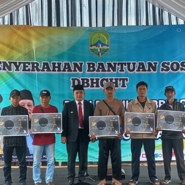 Pemkab Majalengka Salurkan BLT DBHCHT Bagi 2.900 KPM