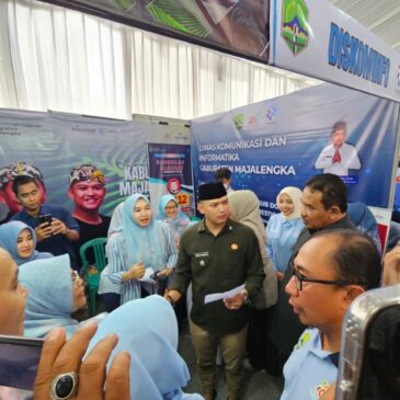 Peringati Hari Jadi ke-186, Wakil Bupati Majalengka Resmi Membuka Majalengka Expo 2026 dengan Ragam Pelayanan Publik dan Bazar Sembako Murah