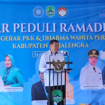Bazar Peduli Ramadhan TP PKK dan Dharma Wanita Majalengka Disambut Antusias Warga.